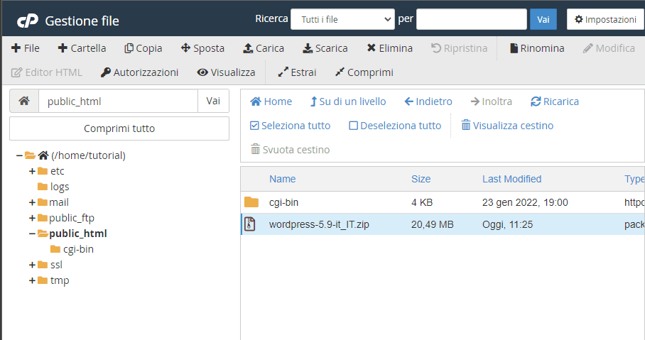 Gestione file di cPanel con l’archivio wordpress-5.9-it_IT.zip appena caricato dentro public_html