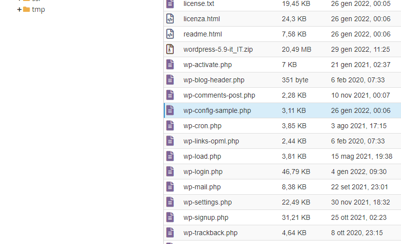 Elenco dei file di WordPress in cPanel con la riga wp-config-sample.php evidenziata